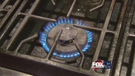 can a stove give off carbon monoxide